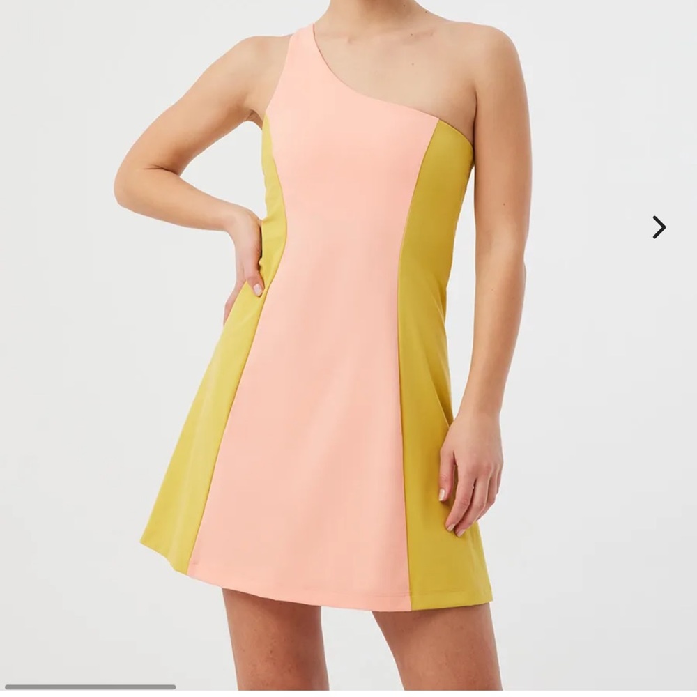 NWT Outdoor Voices One Shoulder Dress Size M